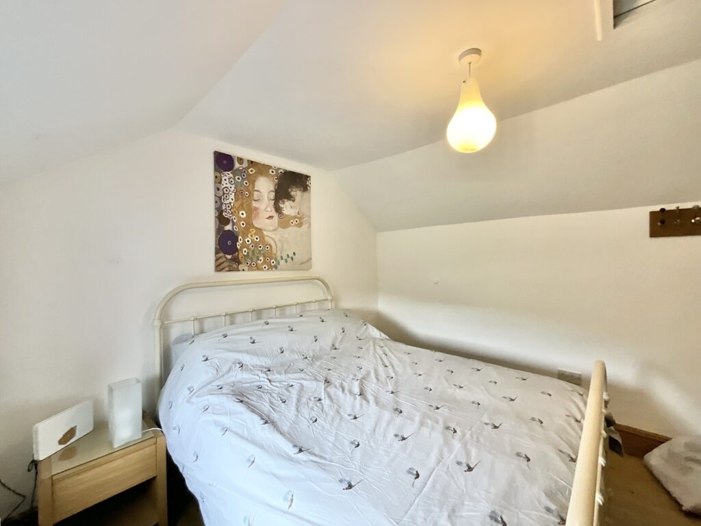 Foxt Road, Foxt, ST10
