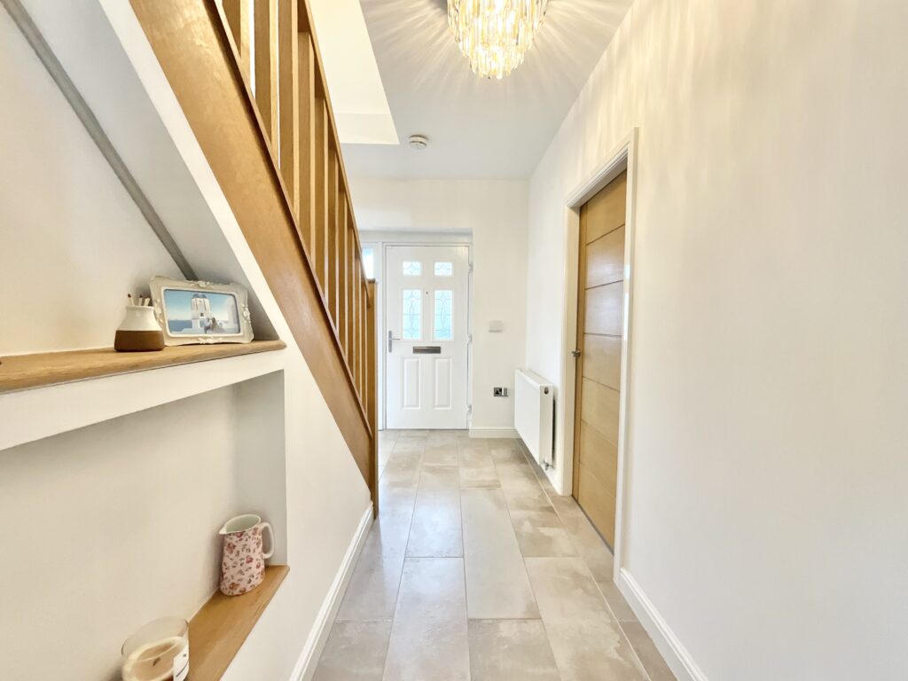 Moss Close, Dilhorne, ST10