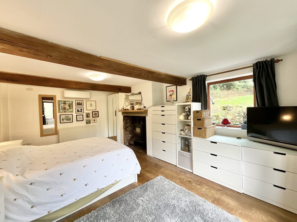 Foxt Road, Foxt, ST10