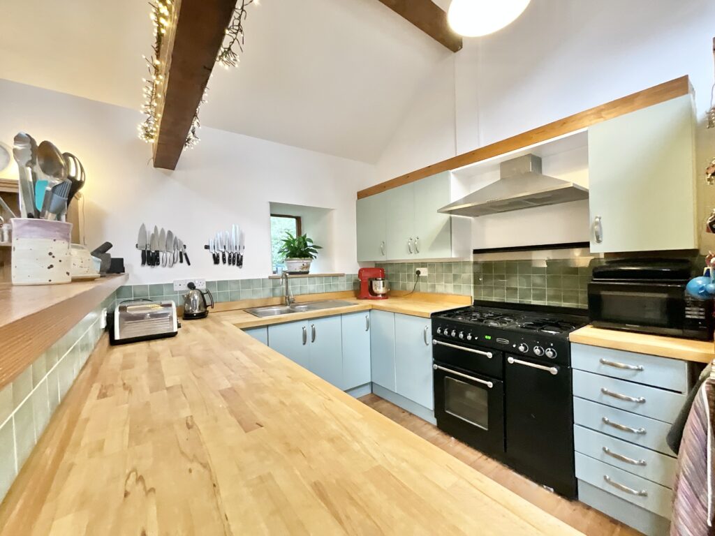 Foxt Road, Foxt, ST10
