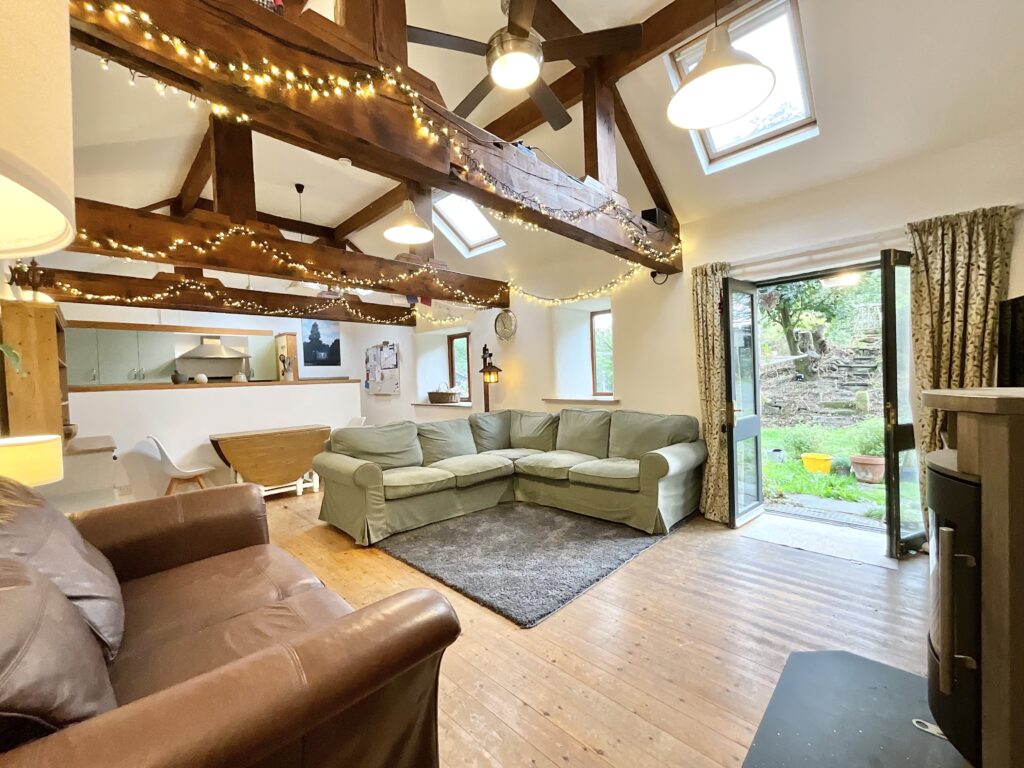 Foxt Road, Foxt, ST10