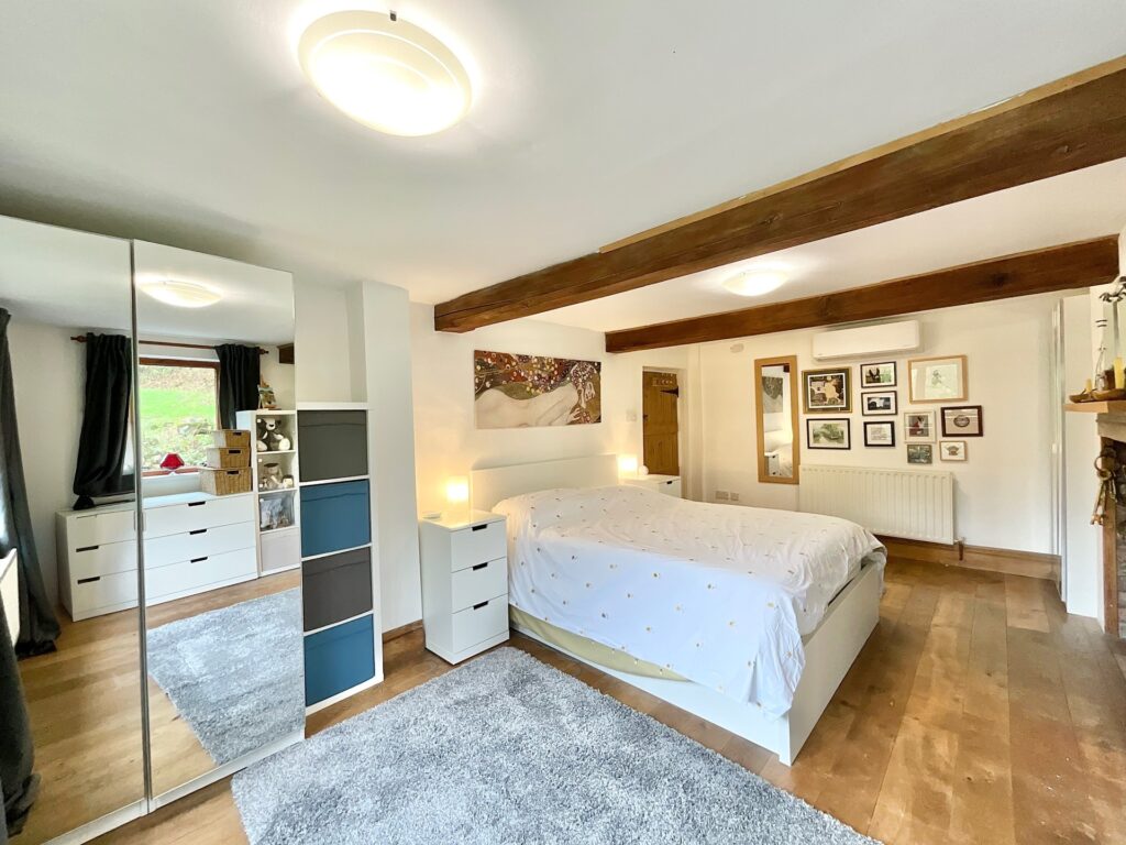 Foxt Road, Foxt, ST10
