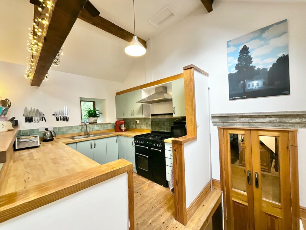 Foxt Road, Foxt, ST10