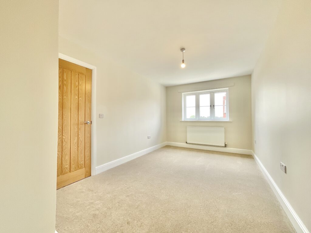 Stafford Road, Woodseaves, ST20