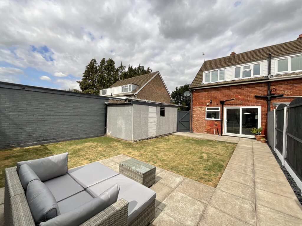 Newland Avenue, Stafford, ST16