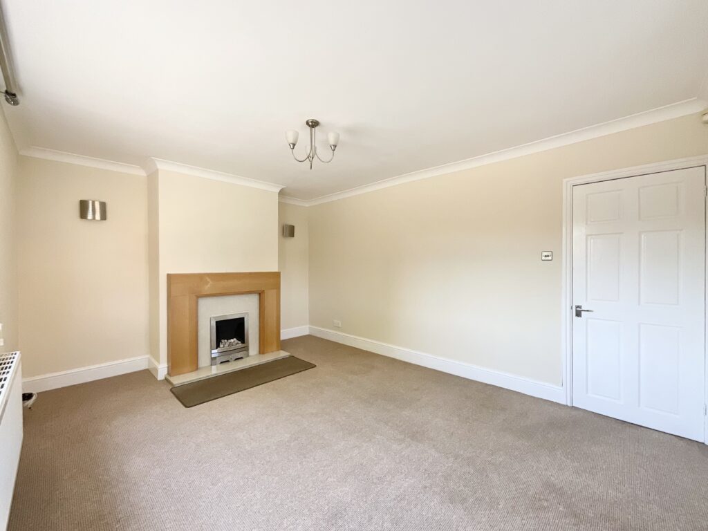 Oulton Road, Stone, ST15