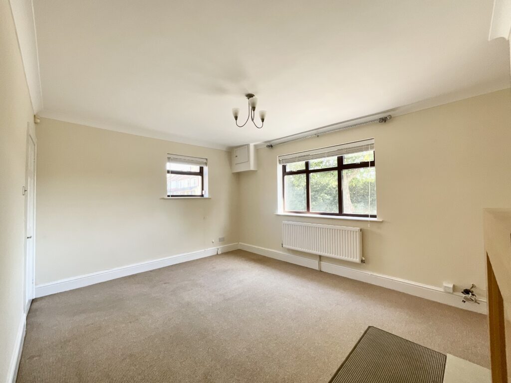 Oulton Road, Stone, ST15
