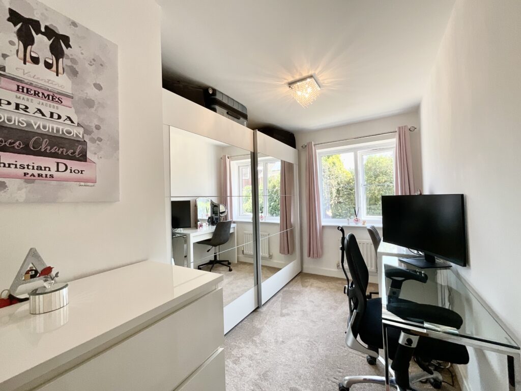Meadowside, Stone, ST15