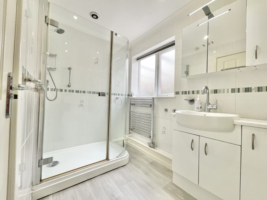 Doley Close, Gnosall, ST20