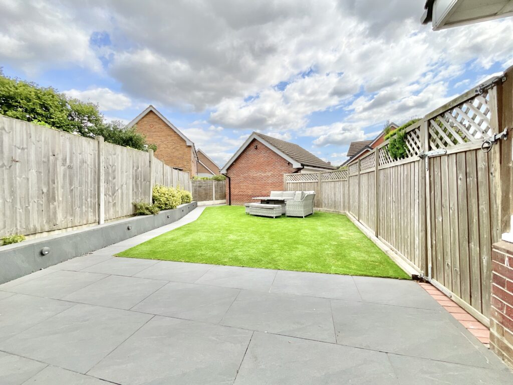 Heronpool Drive, Baldwins Gate, ST5