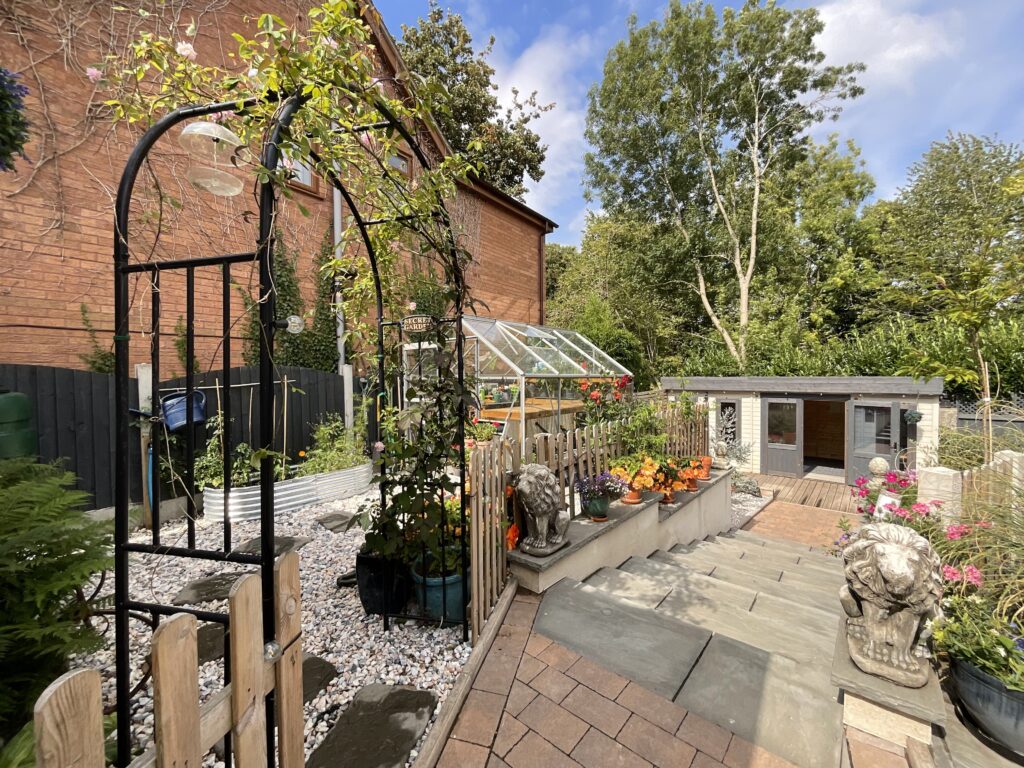 Brook Road, Stoke-On-Trent, ST4