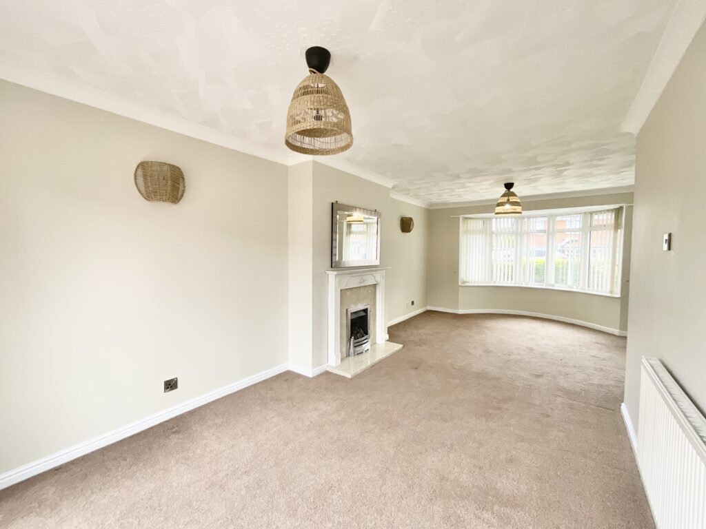 Earlsbrook Drive, Stoke-On-Trent, ST4