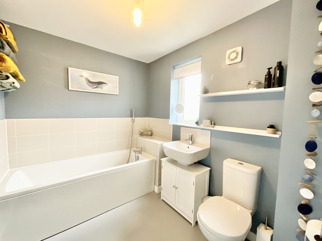 Myatt Avenue, Stone, ST15