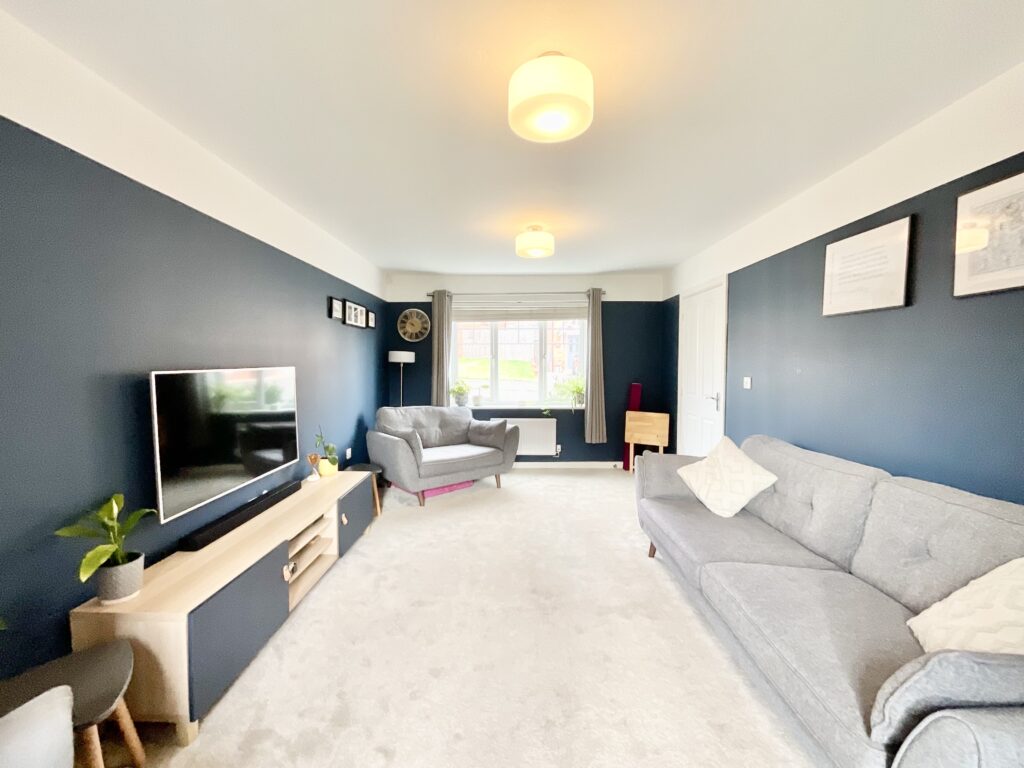 Myatt Avenue, Stone, ST15