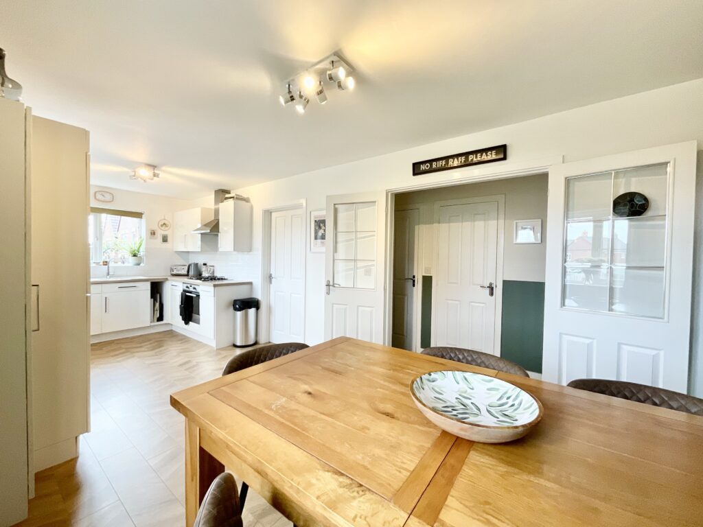 Myatt Avenue, Stone, ST15