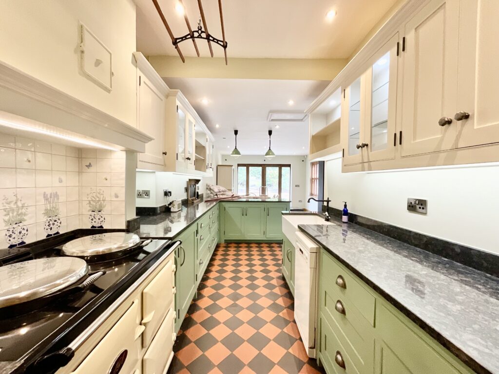 Granville Terrace, Stone, ST15