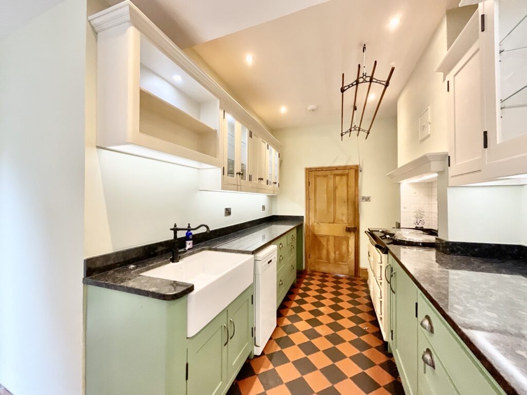Granville Terrace, Stone, ST15