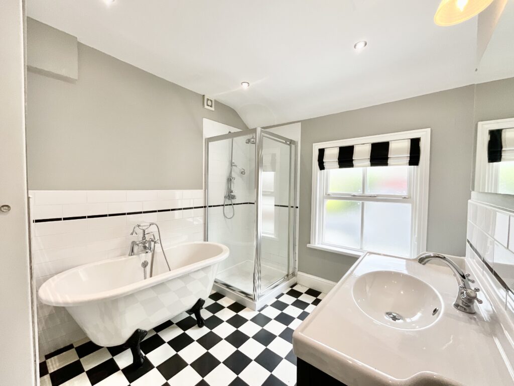 Granville Terrace, Stone, ST15