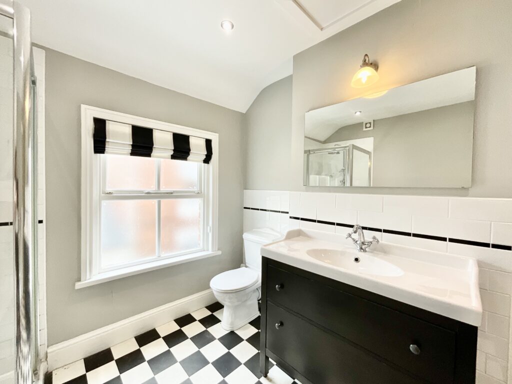 Granville Terrace, Stone, ST15
