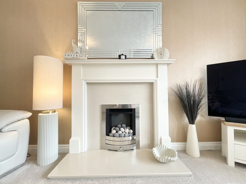 Hallahan Close, Stone, ST15