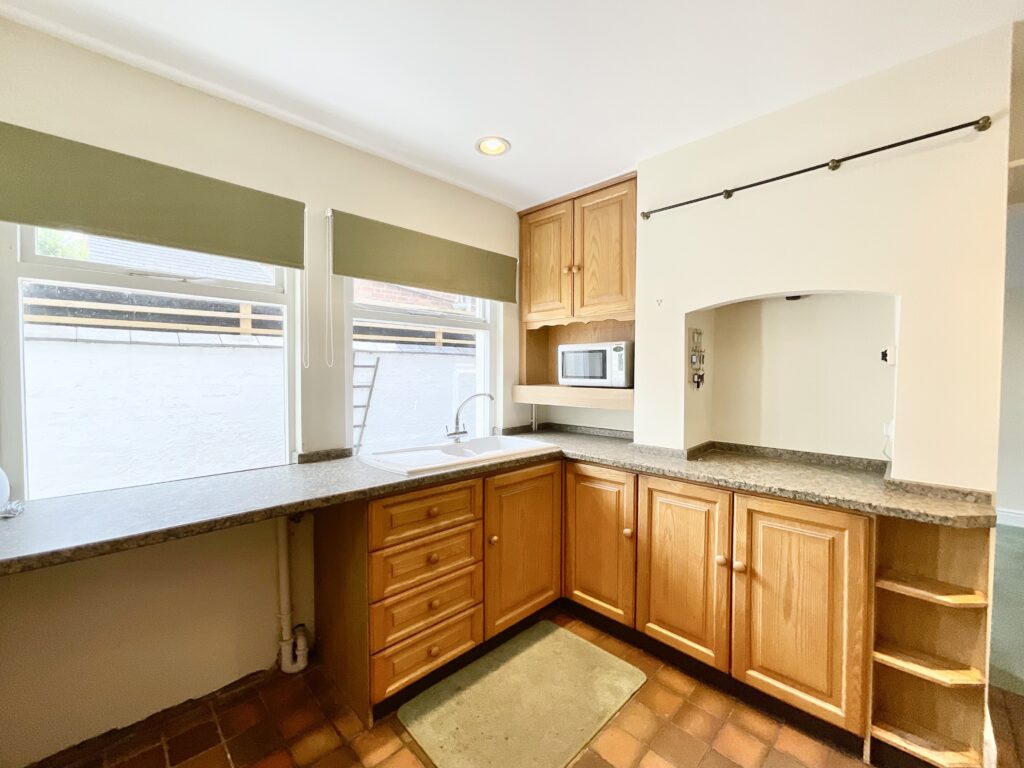 Granville Terrace, Stone, ST15