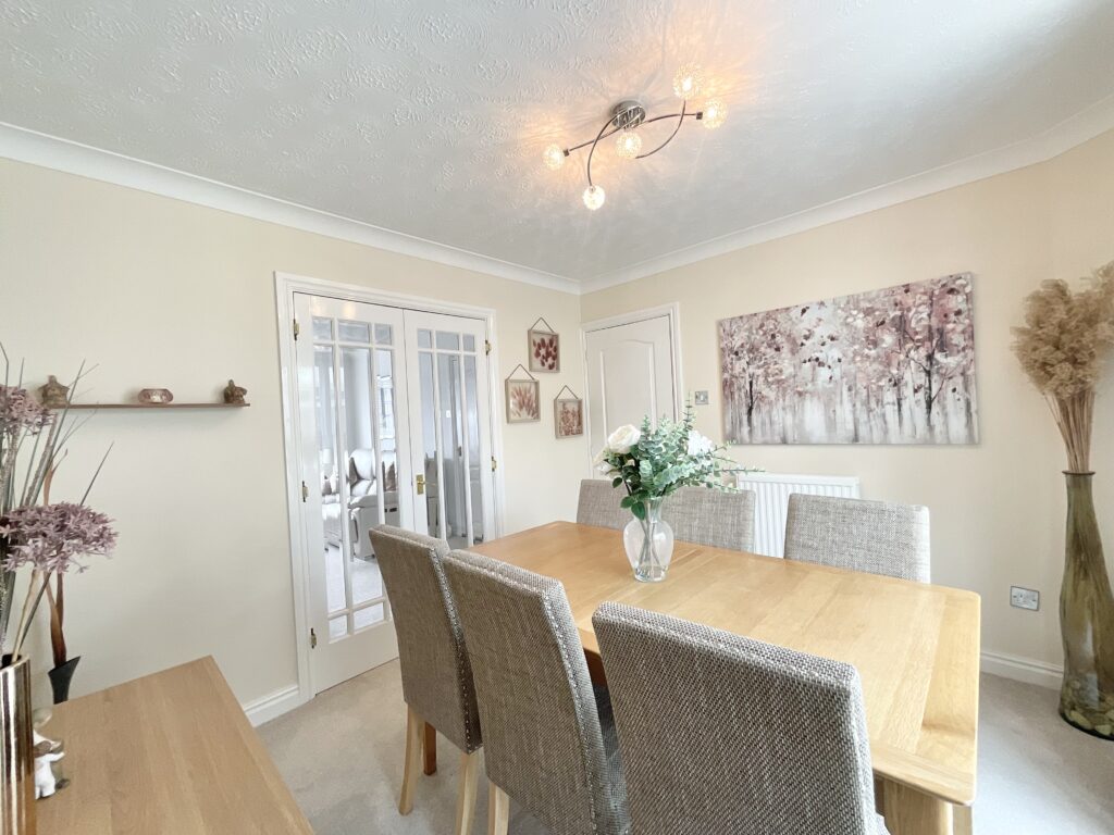 Hallahan Close, Stone, ST15