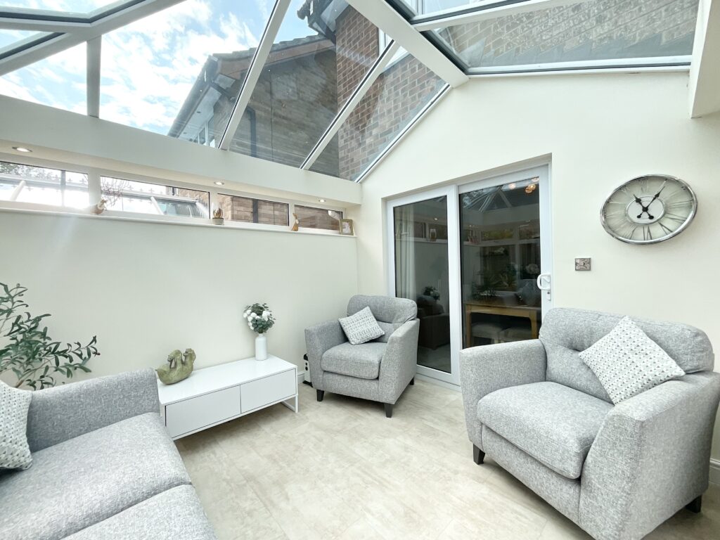 Hallahan Close, Stone, ST15