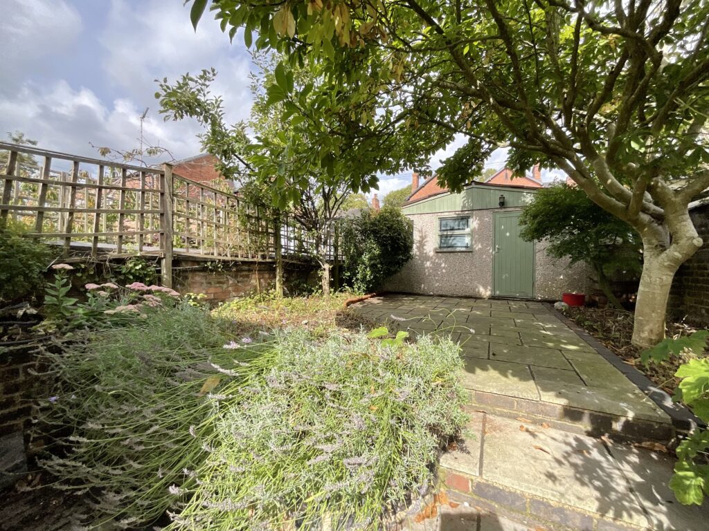 Granville Terrace, Stone, ST15