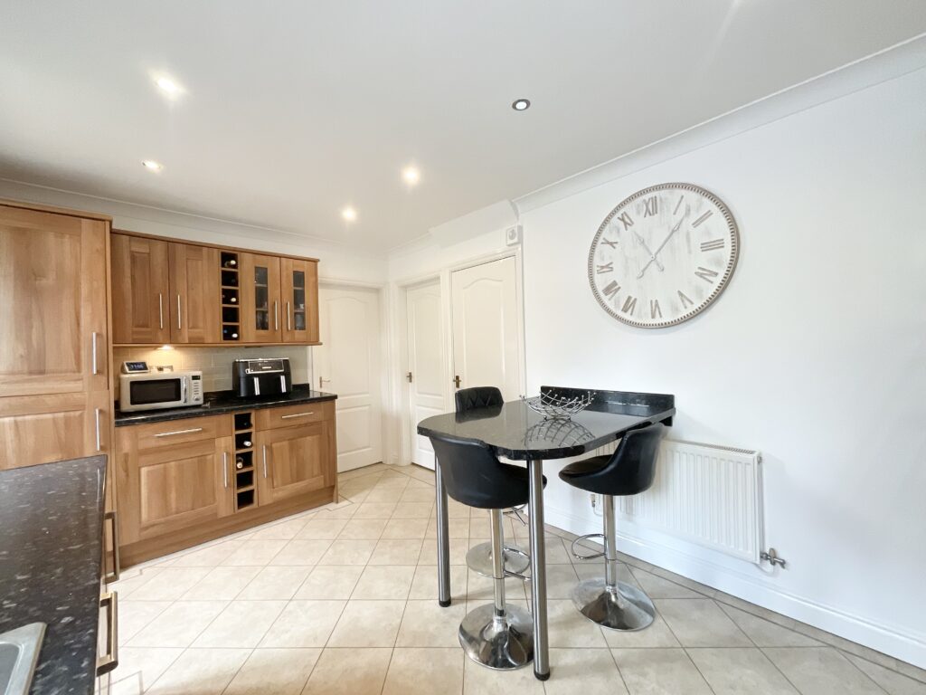 Hallahan Close, Stone, ST15