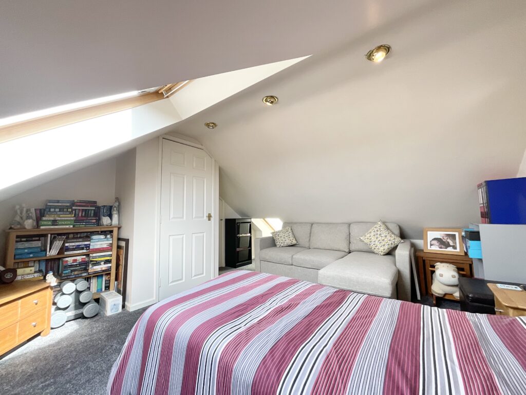 Hallahan Close, Stone, ST15