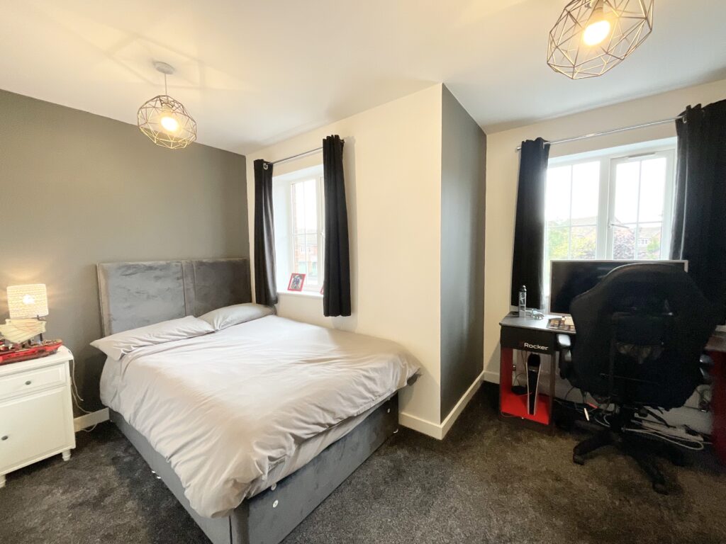 Tilling Drive, Stone, ST15