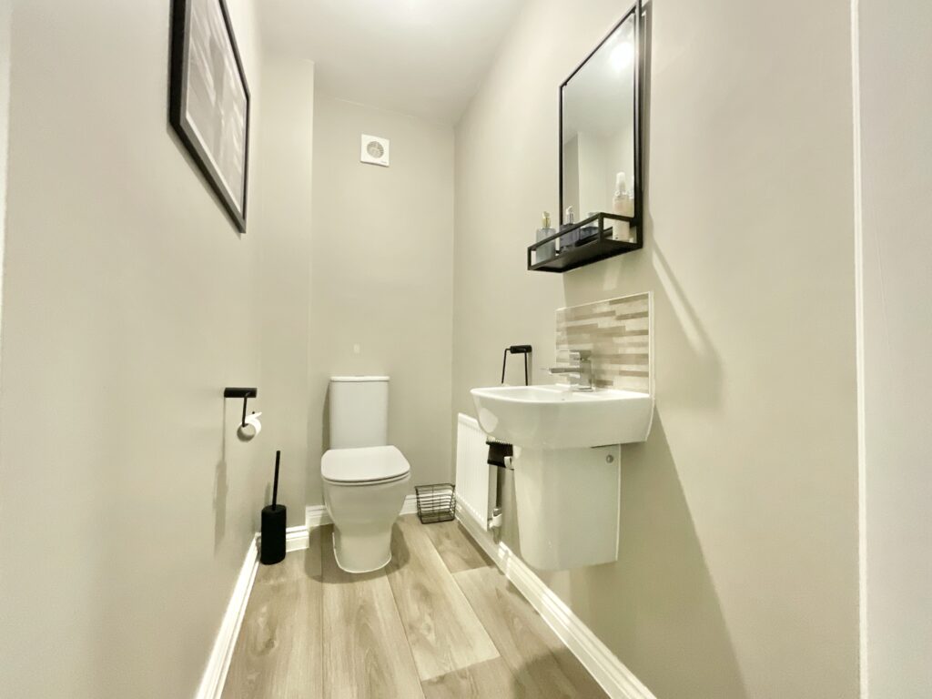 Leighton View, Loggerheads, TF9