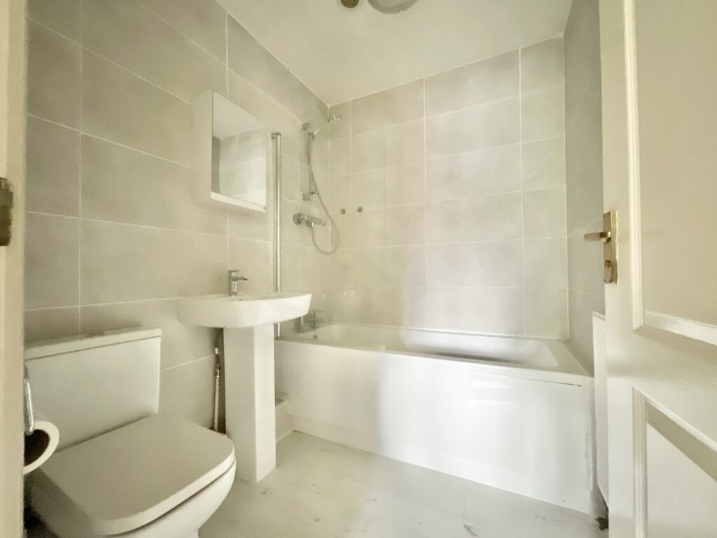 Perle Brook, Eccleshall, ST21