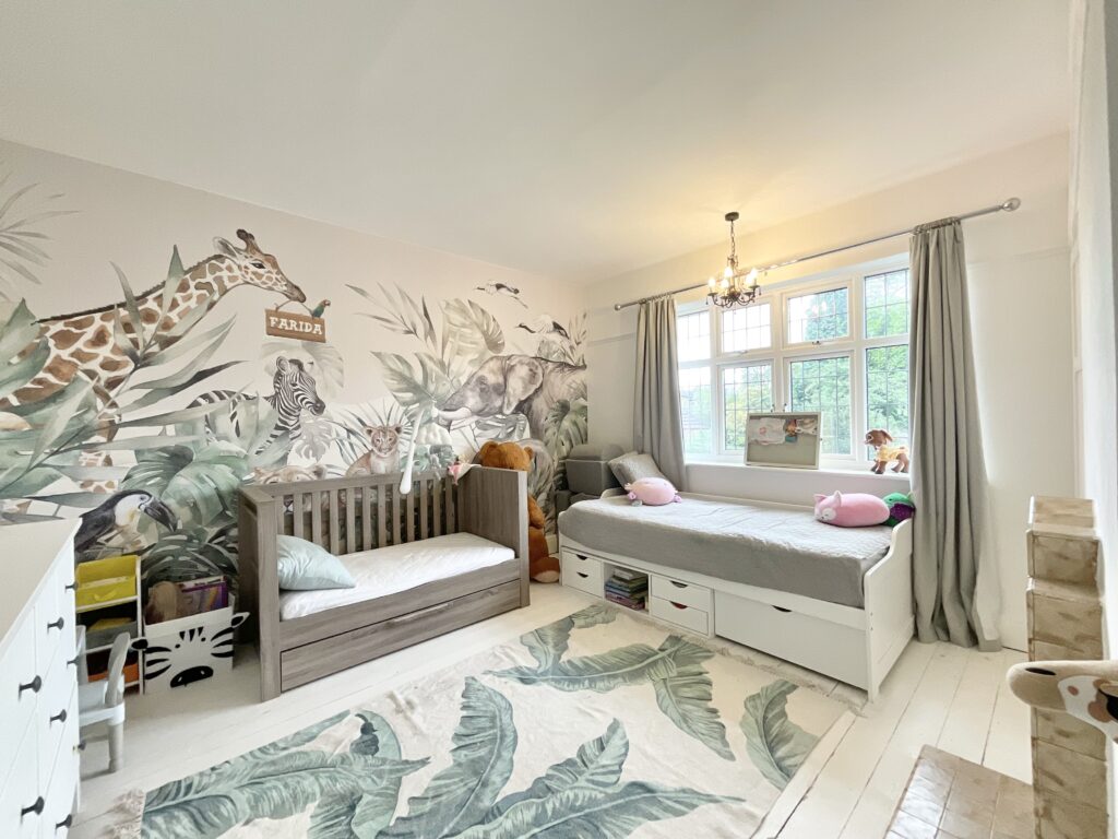 Abbots Way, Newcastle, ST5