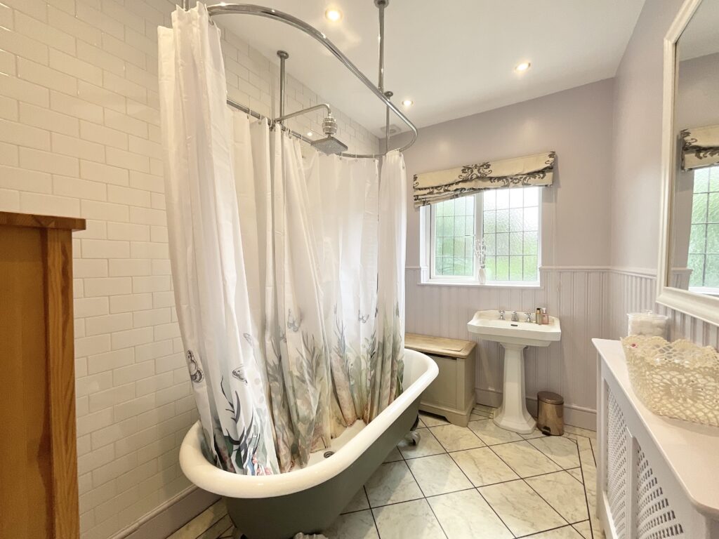 Abbots Way, Newcastle, ST5