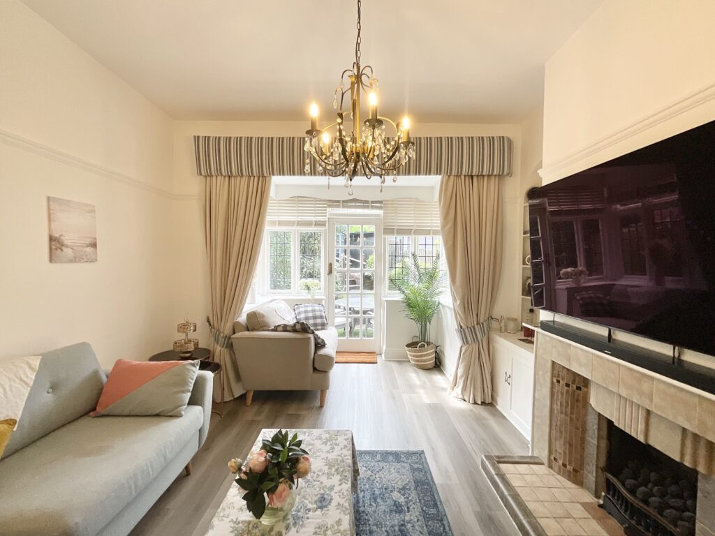 Abbots Way, Newcastle, ST5