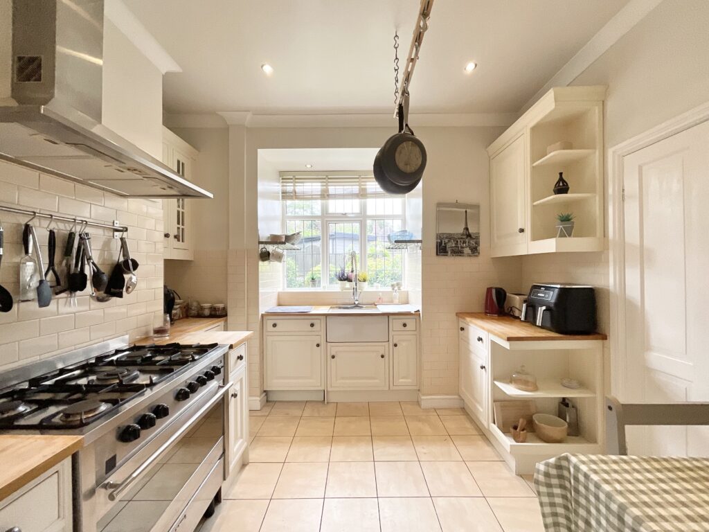 Abbots Way, Newcastle, ST5