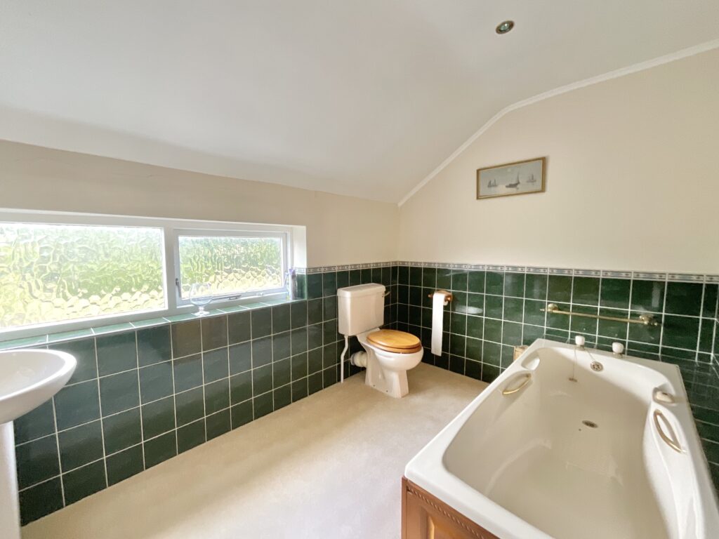 Winsford Road, Cholmondeston, CW7
