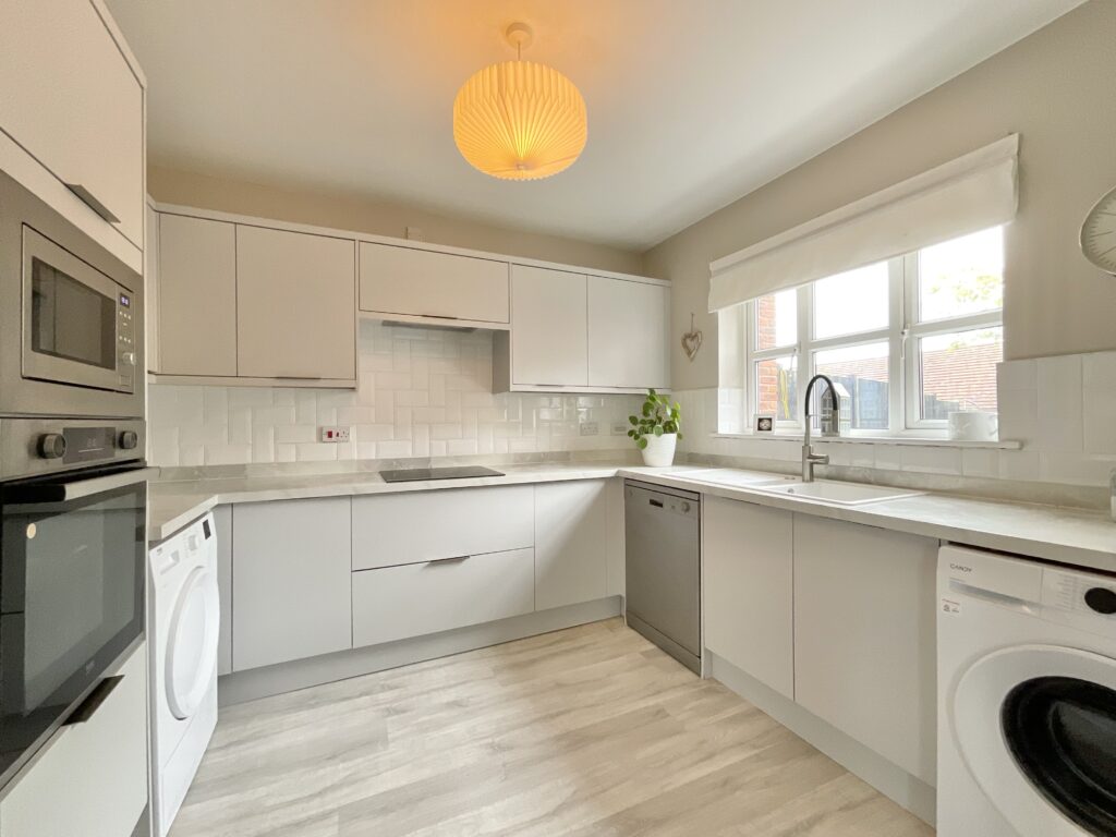 Golden Hill, Weston, CW2