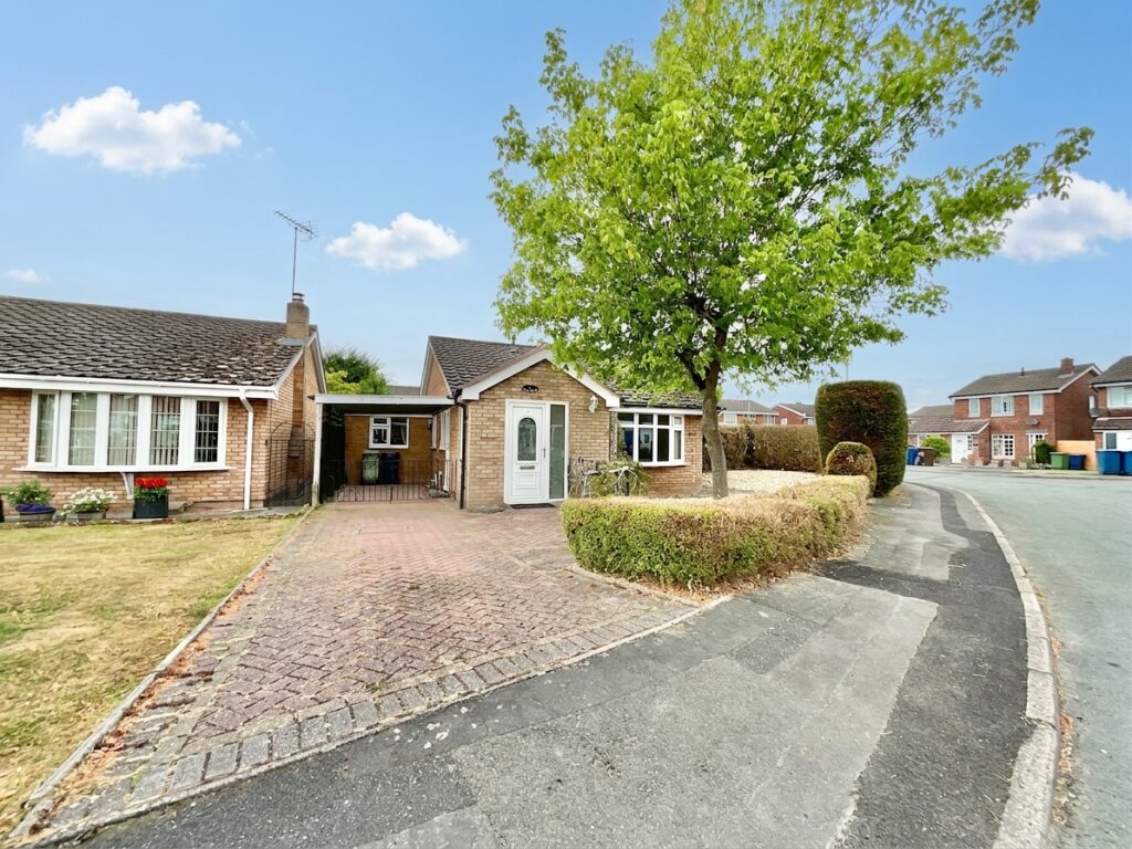 Doley Close, Gnosall, ST20