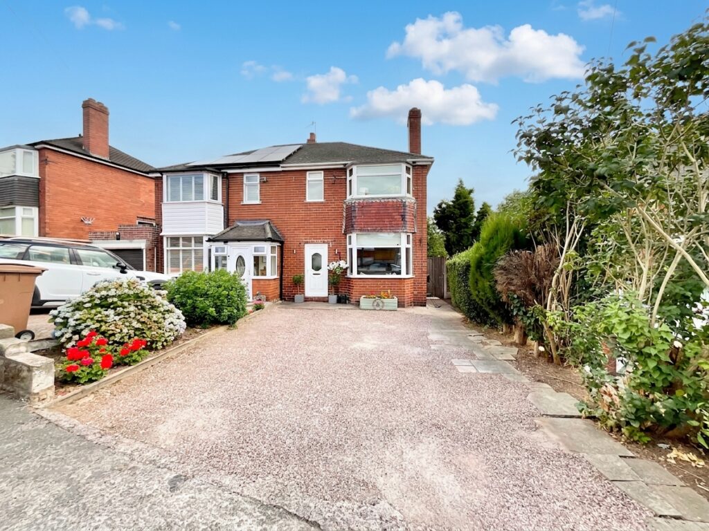 Louise Drive, Stoke-On-Trent, ST3