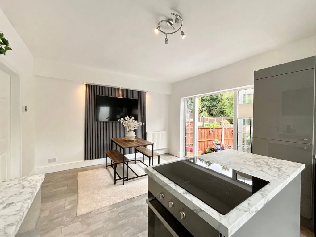 Louise Drive, Stoke-On-Trent, ST3