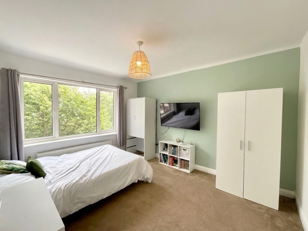 Louise Drive, Stoke-On-Trent, ST3