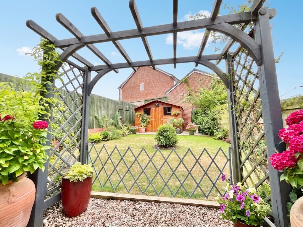Leighton View, Loggerheads, TF9