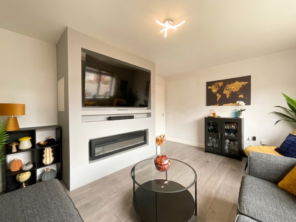Newland Avenue, Stafford, ST16