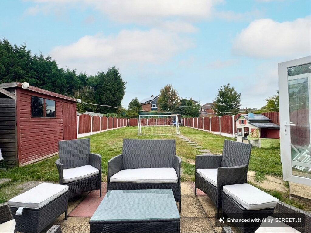 Brook Glen Road, Stafford, ST17
