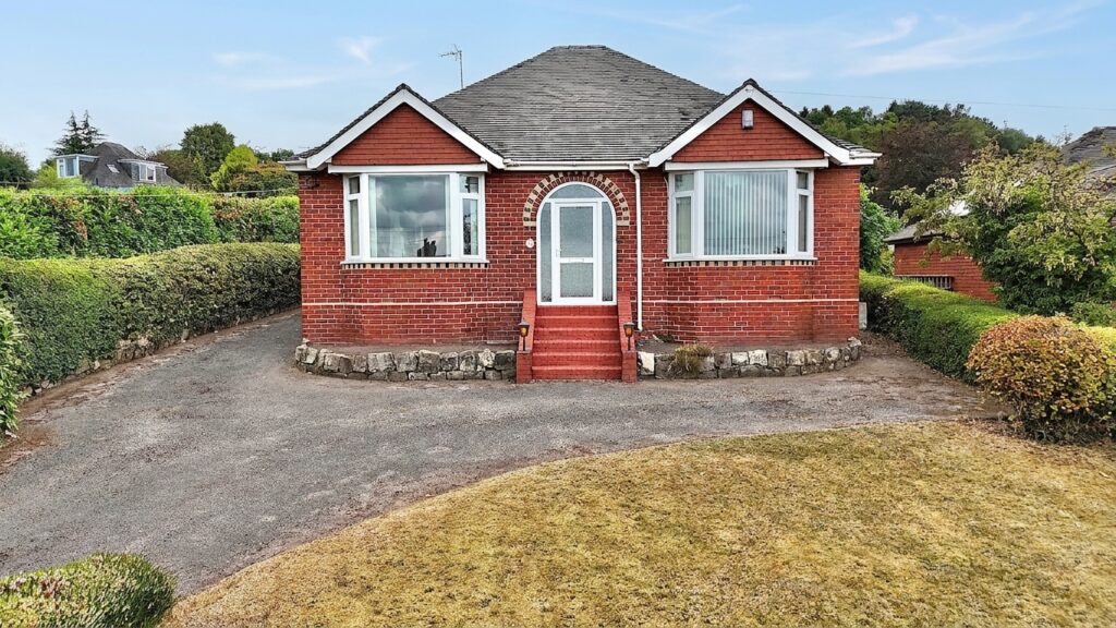 Leek Road, Cheadle, ST10