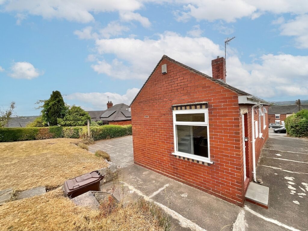 Leek Road, Cheadle, ST10