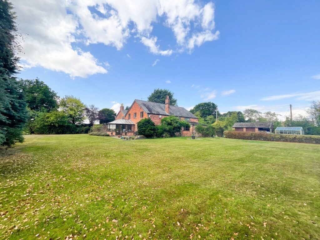Winsford Road, Cholmondeston, CW7