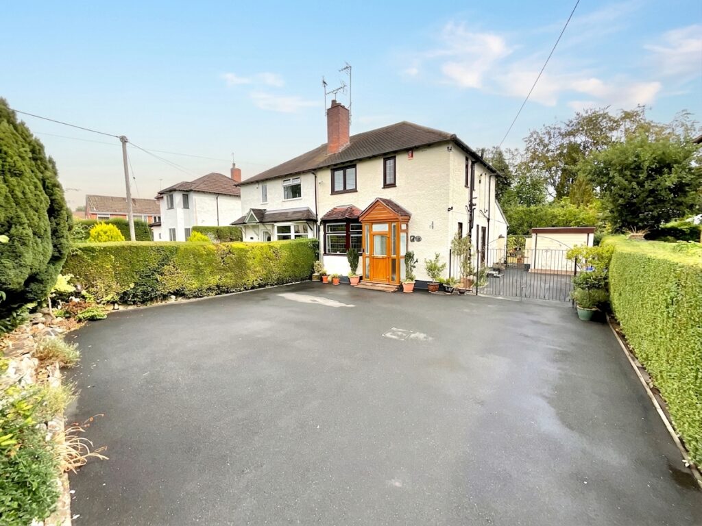 Meadow Lane, Stoke-On-Trent, ST4